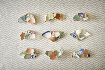 Gift from the Waves by Kamoshita, Tomomi, Ceramic